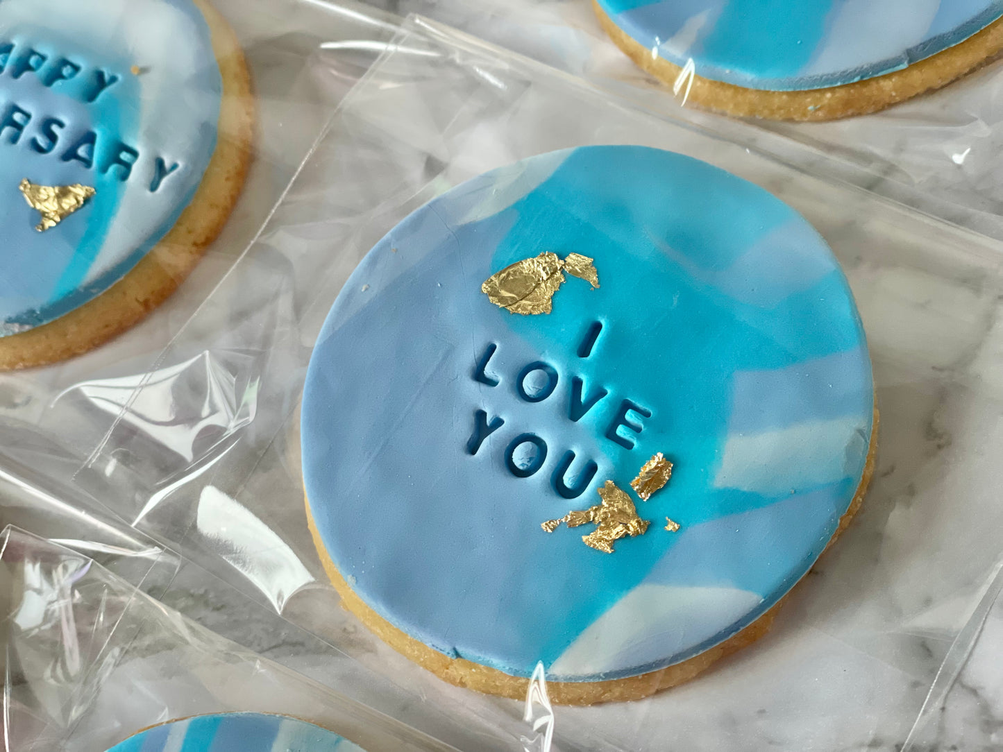 Fondant Cookies (Gold leaf)