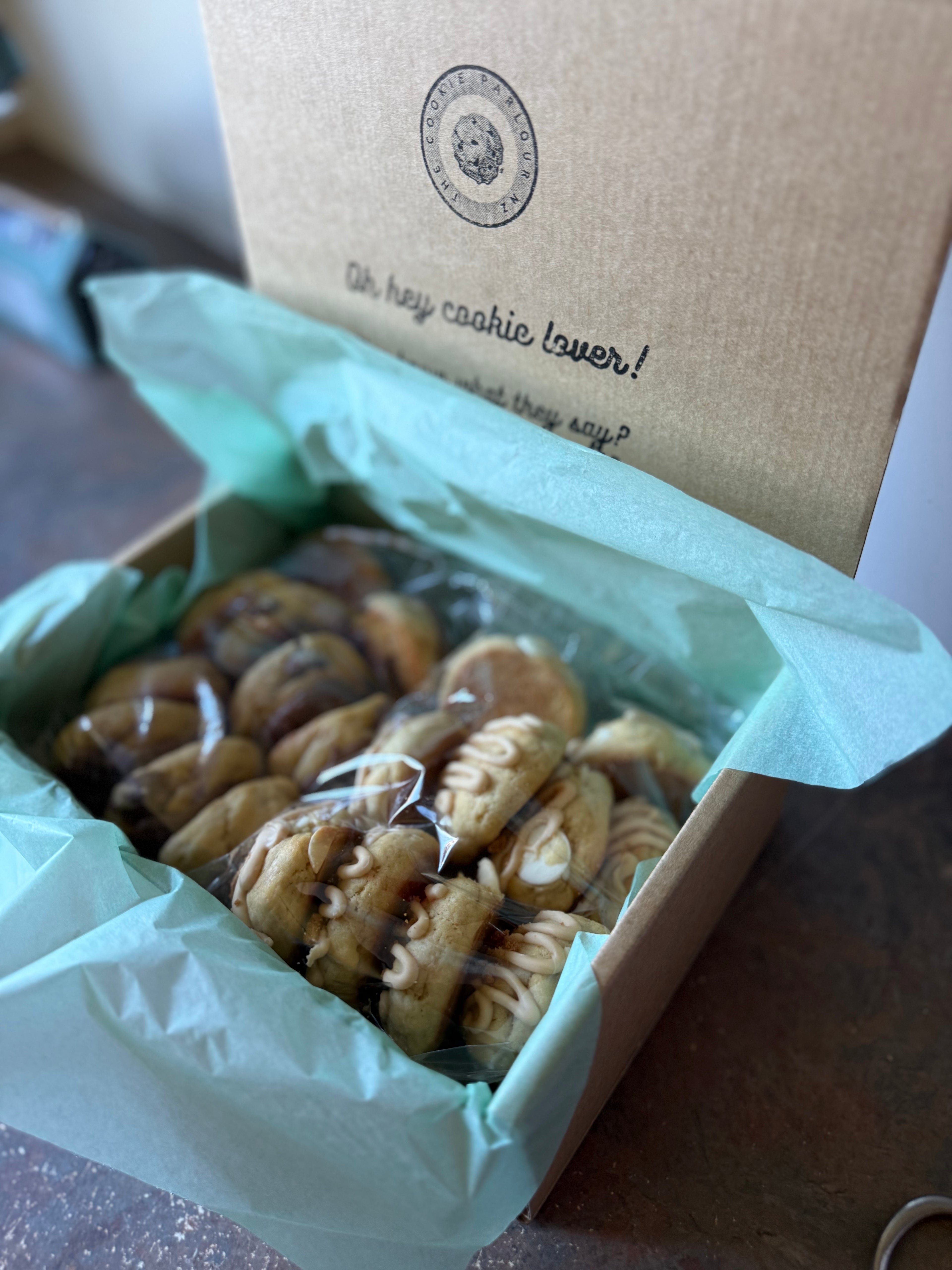 Little box of stuffed mini's (20 cookies)